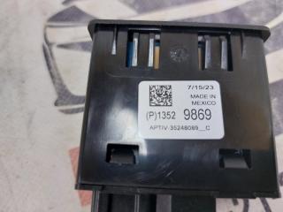 USB разъем Bolt EV 2023 USB разъем Bolt EV 2023