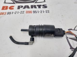 Насос омывателя Bmw 7 F02 4.4 Насос омывателя Bmw 7 F02 4.4