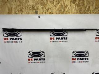 Молдинг стекла передний левый 301 2021 1.6