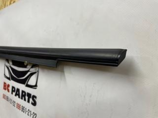 Молдинг стекла задний левый Peugeot 301 1.6