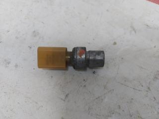 Датчик давления компрессора кондиционера 301 2021 1.6