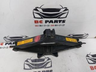 Домкрат Rogue 2013-2020 T32 2.5 Домкрат Rogue 2013-2020 T32 2.5