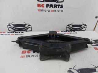 Домкрат Rogue 2013-2020 T32 2.5 Домкрат Rogue 2013-2020 T32 2.5