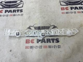 Крепление бампера заднее правое Nissan Kicks 1.6