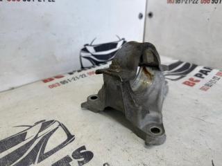 Кронштейн полуоси передний правый CX-5 2018 2.5