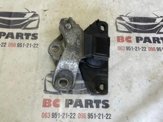 Подушка двигателя левая Mazda 3 2021
