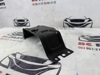 Кронштейн дистроника Mazda CX-5 2.5 Кронштейн дистроника Mazda CX-5 2.5