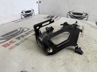 Кронштейн блока управления двигателем Mazda CX-5 2.5