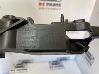Направляющая бампера передняя правая A6 2010-2018 C7 2.0 Направляющая бампера передняя правая A6 2010-2018 C7 2.0