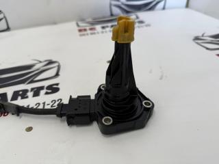 Датчик уровня масла в двигателе CX-5 2018 2.5 Датчик уровня масла в двигателе CX-5 2018 2.5