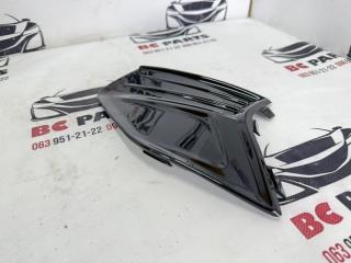 Заглушка ПТФ передняя правая Fusion 2019-2020 MK5 Заглушка ПТФ передняя правая Fusion 2019-2020 MK5