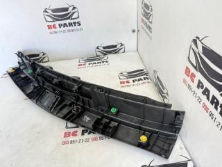 Накладка замка багажника CR-V 2017 1.5 Накладка замка багажника CR-V 2017 1.5