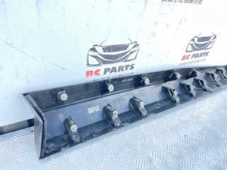 Накладка двери передняя левая Rogue 2021 T33 2.5