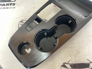 Накладка центральной консоли Nissan Rogue T33 2.5 Накладка центральной консоли Nissan Rogue T33 2.5