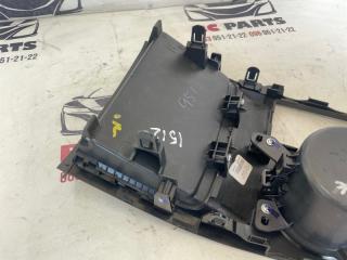 Накладка центральной консоли Rogue 2021 T33 2.5 Накладка центральной консоли Rogue 2021 T33 2.5