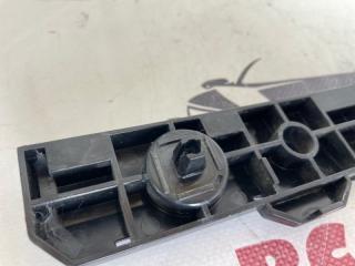 Направляющая бампера задняя левая Rogue 2021 T33 2.5 Направляющая бампера задняя левая Rogue 2021 T33 2.5