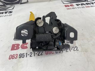 Замок капота Rogue 2021 T33 2.5 Замок капота Rogue 2021 T33 2.5