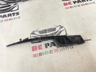 Уголок жабо правый RX 350 2012 3.5