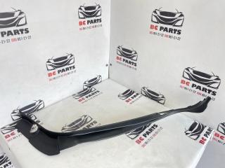Запчасть накладка проема багажника задняя правая Lexus RX 350 2012