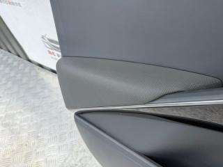 Обшивка боковой двери передняя левая Niro 2024