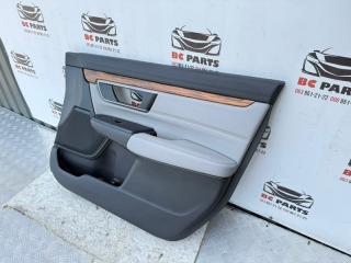 Обшивка боковой двери передняя правая Honda CR-V 1.5