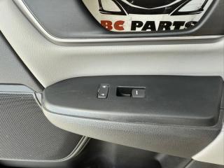 Обшивка боковой двери передняя правая CR-V 2017 1.5
