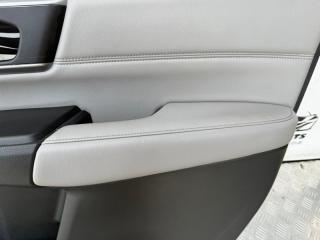 Обшивка боковой двери передняя правая CR-V 2017 1.5