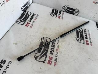 Амортизатор капота Q3 2019-2024 83A