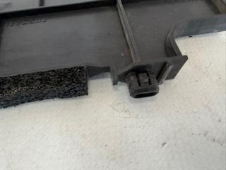 Накладка задняя Nissan Rogue T33