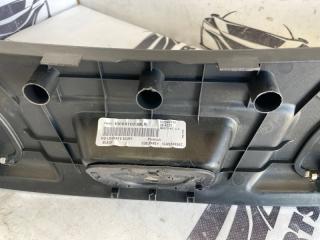 Накладка замка багажника Durango 2018 3.6