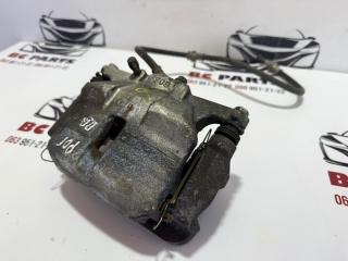 Суппорт тормозной передний правый Nissan Rogue T32