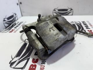 Суппорт тормозной передний правый Nissan Rogue T32