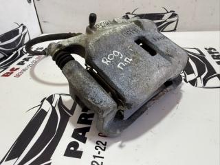 Суппорт тормозной передний правый Nissan Rogue T32