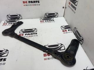 Кронштейн подрамника передний Nissan Rogue T32 QR25 2.5