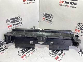 Направляющая потока воздуха Audi Q7 2017