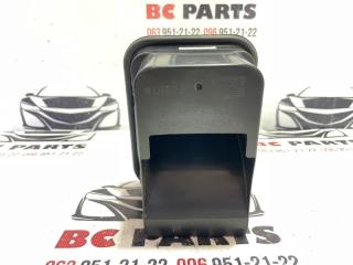 Решетка вентиляционная правая Rogue 2018 T32 QR25 2.5