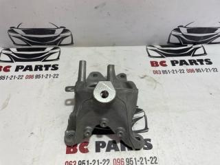 Кронштейн подушки двигателя правый Audi Q7 2017 Б/У Кронштейн подушки двигателя правый Audi Q7 2017