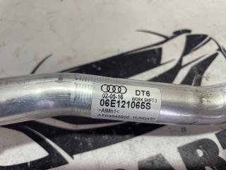 Патрубок системы охлаждения Q7 2017 4M 3.0