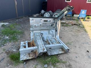 Часть кузова передний правый Rogue 2021 T33 2.5