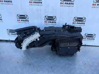 Корпус печки Q7 2017 4M 3.0