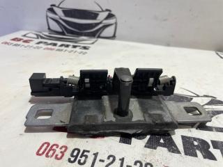 Петля крышки багажника Q7 2017 4M 3.0