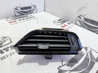 Воздуховод салона правый Audi Q7 2017