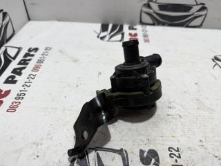 Помпа водяная (насос) охлаждения Volkswagen Tiguan 2.0