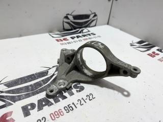 Кронштейн полуоси передний правый Honda Pilot 2019 Б/У Кронштейн полуоси передний правый Honda Pilot 2019