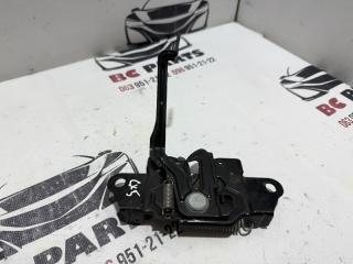 Замок капота Mazda CX-5 2018 Б/У Замок капота Mazda CX-5 2018