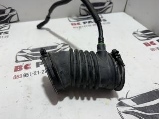 Патрубок воздушного фильтра 3 2021 2.5