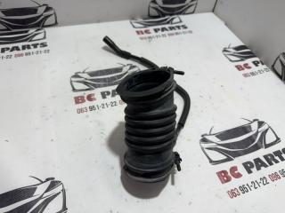 Патрубок воздушного фильтра 3 2021 2.5