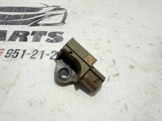 Датчик удара Mazda 3 2021 Б/У Датчик удара Mazda 3 2021