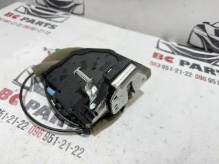 Замок боковой двери задний левый Lexus RX 350 3.5