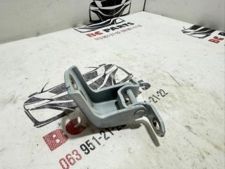 Петля двери передняя левая Nissan Rogue T32 QR25 2.5